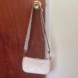 Coach White Leather Shoulder Bag